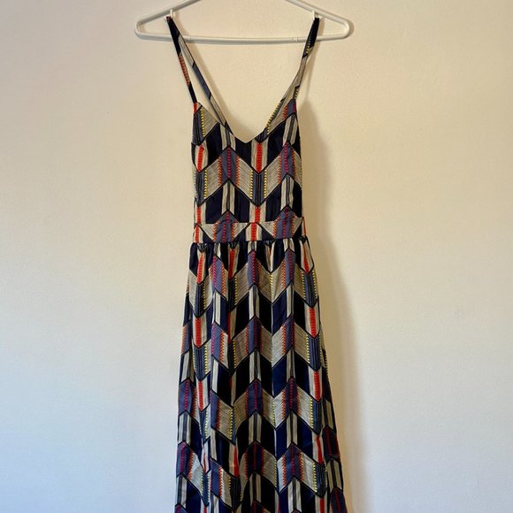 NWT Miss Lulo Backless Chevron Dress - Picture 3 of 5